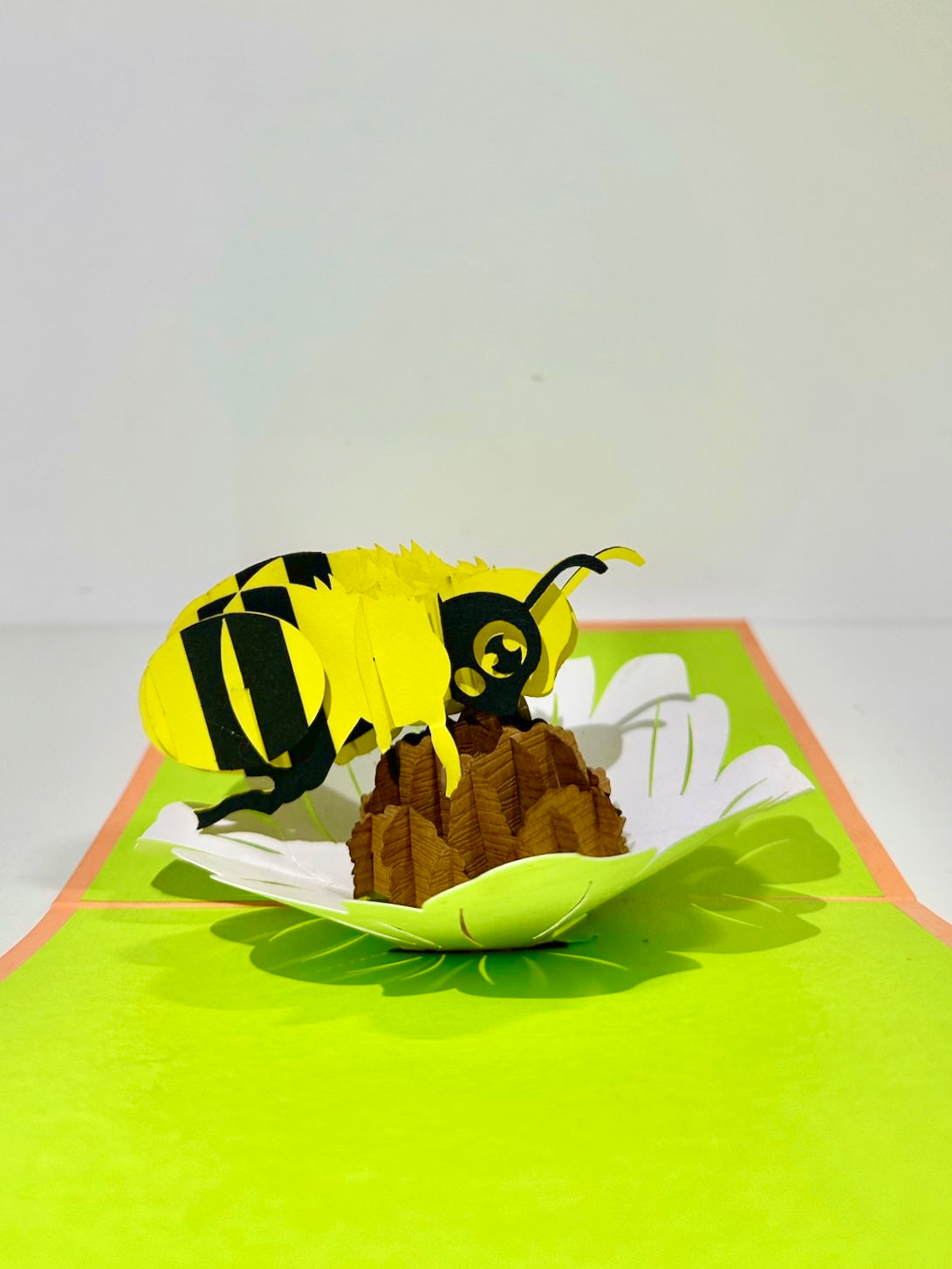 Bumblebee Popup Card